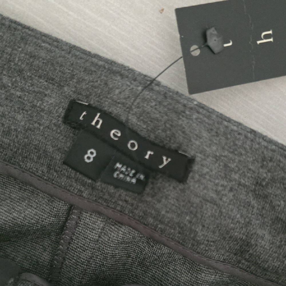 New With Tag Theory Gray Bubble Pencil Skirt Knee-Length Sz8